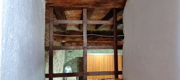 Квартира с 5 комнатами в Ареццо, Италия № 163710 14