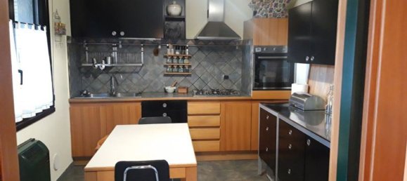 7-Zimmer Villa in Arsago Seprio, Italy, Nr. 224964 2