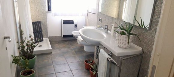 7-Zimmer Villa in Arsago Seprio, Italy, Nr. 224964 3