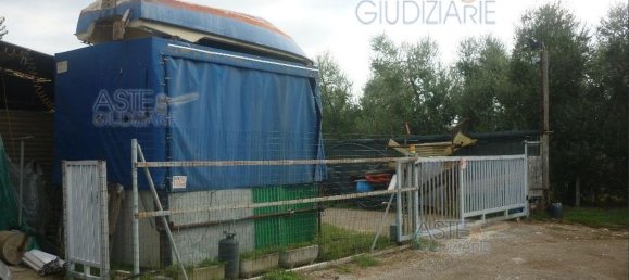 7-salle Appartement à San Miniato, Italy No. 199506 25