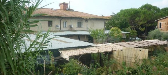 7-salle Appartement à San Miniato, Italy No. 199506 49