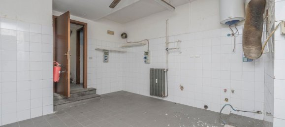 Propiedad comercial en Turin, Italy 97 m² No. 352990 6