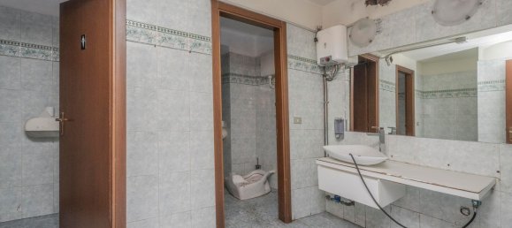 Propiedad comercial en Turin, Italy 97 m² No. 352990 18