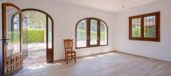 Вилла с 4 спальнями в Аликанте, Испания № 139672 3