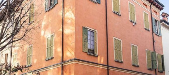 8 rooms Apartment in Reggio Emilia, Italy No. 145721 20