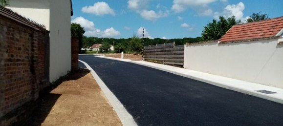 863m² Land in Beauvais, France No. 159845 2