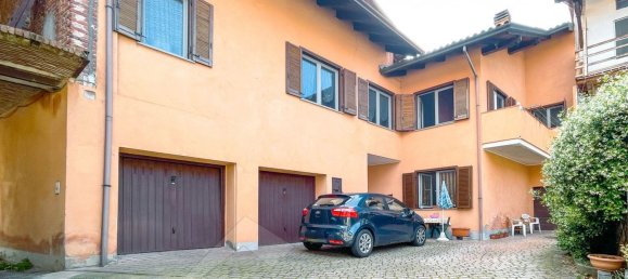 5 bedrooms House in Cavaglio d'Agogna, Italy No. 377469 4