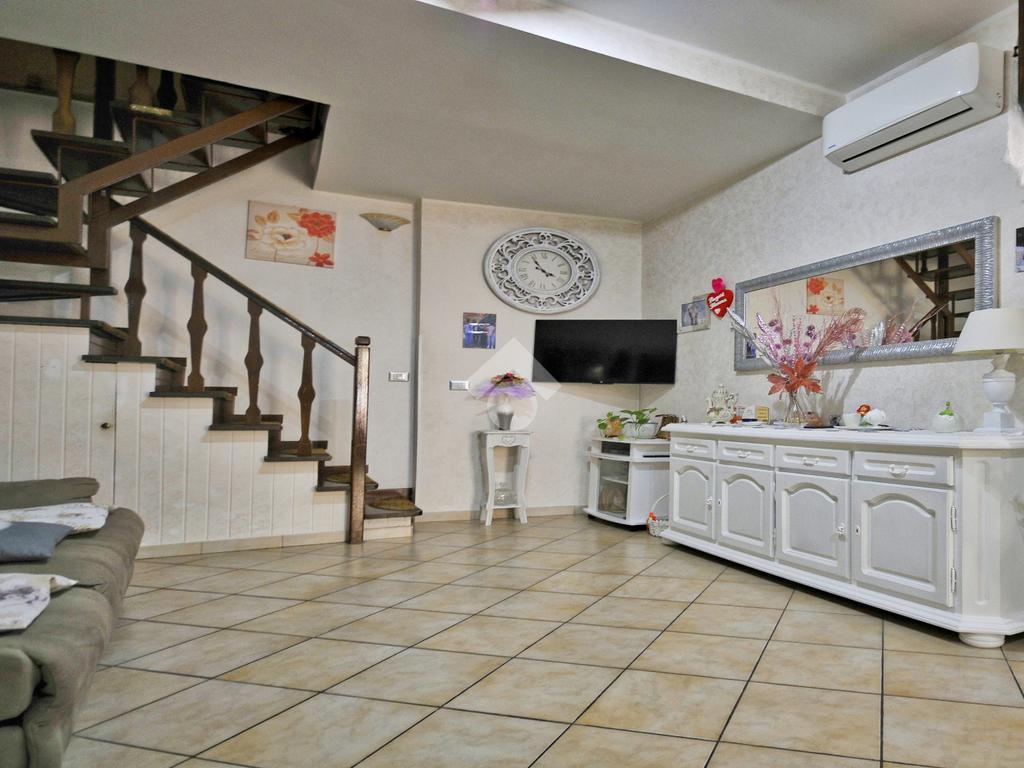 Apartamento T1 em Marino, Italy N.º 329423