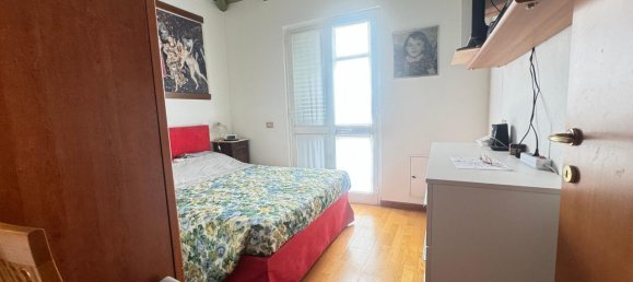 5 rooms House in Pietrasanta, Italy No. 114106 13