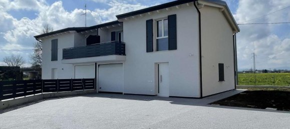 6 rooms Villa in Traversetolo, Italy No. 38716 9