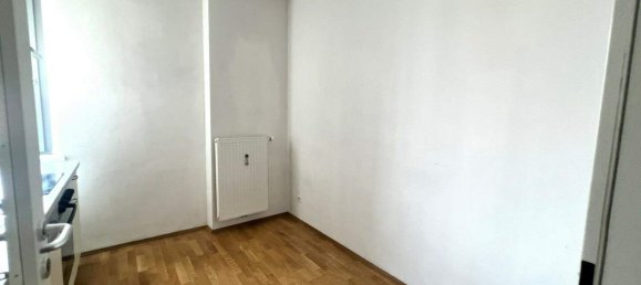 Квартира с 2 комнатами в Эггенберг, Австрия № 244413 6