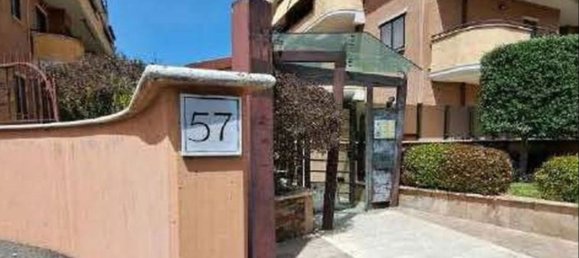 Квартира с 2 комнатами в Рим, Италия № 219292 8