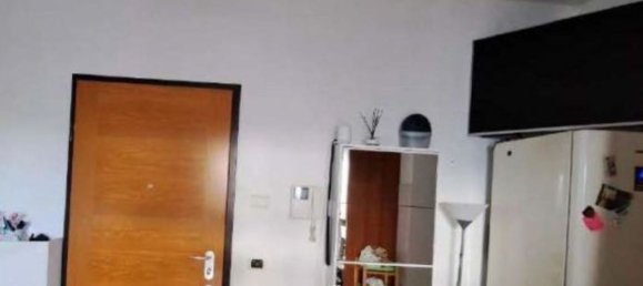 Квартира с 2 комнатами в Рим, Италия № 219292 15