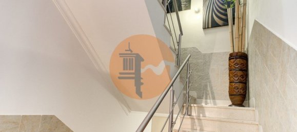 4 Schlafzimmer Villa in Monte Gordo, Portugal, Nr. 114781 3