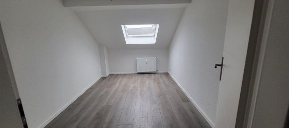 Квартира с 2 спальнями в Крефельд, Германия № 7283 8