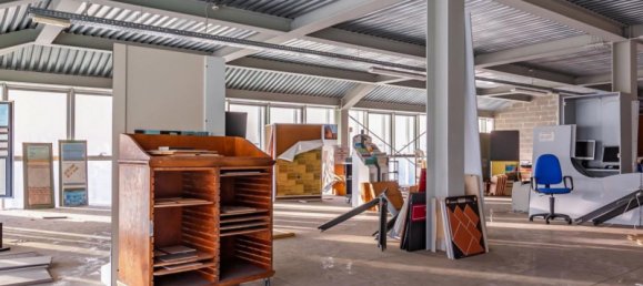 1900m² Warehouse in Viareggio, Italy No. 376346 19