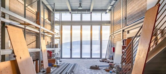 1900m² Warehouse in Viareggio, Italy No. 376346 14