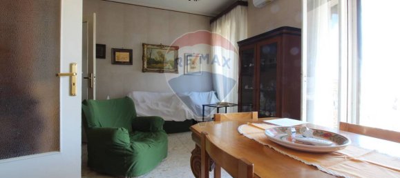 2 Schlafzimmer Wohnung in Catania, Italy, Nr. 304097 10