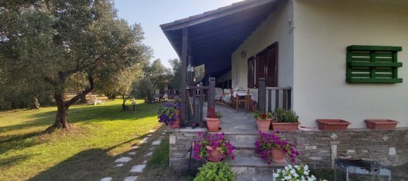 200m² Property in Chalkidiki, Greece No. 3880 3