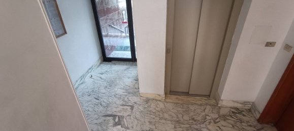 5 rooms Apartment in Saint Vincent, Italy No. 306692 4