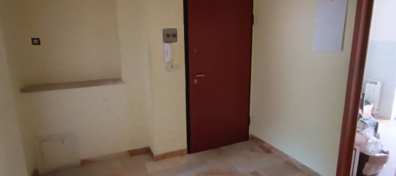5 rooms Apartment in Saint Vincent, Italy No. 306692 6