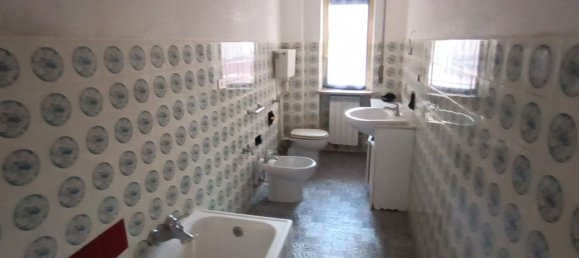 5 rooms Apartment in Saint Vincent, Italy No. 306692 17
