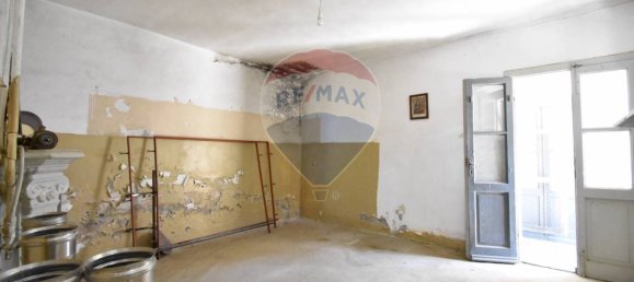 3 bedrooms House in Gozzano, Italy No. 264295 15