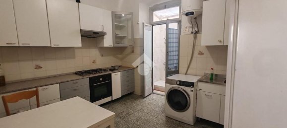 Apartamento de 5 dormitorios en Genoa, Italy No. 370408 11