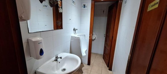  Commercial property in Benidorm, Spain No. 31015 7