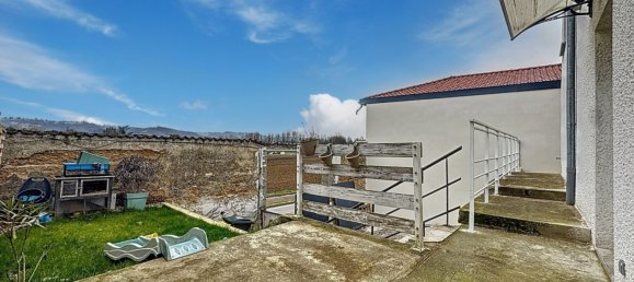 5 bedrooms Villa in Pont-Eveque, France No. 205469 2