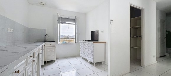 5 bedrooms Villa in Pont-Eveque, France No. 205469 13