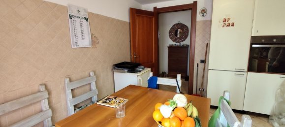 339m² Building in Rome, Italy No. 349105 12