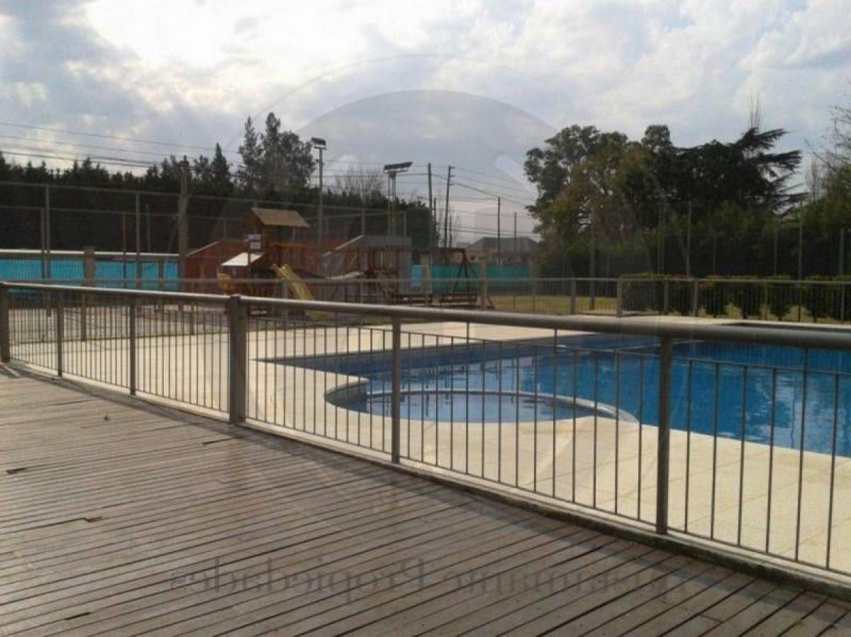 Studio in Pilar, Argentina No. 98212