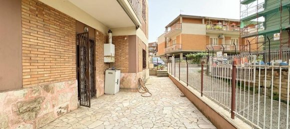 3 rooms Apartment in Rome, Italy No. 30509 28