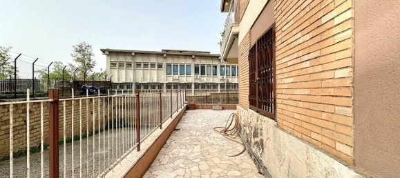 3 rooms Apartment in Rome, Italy No. 30509 61