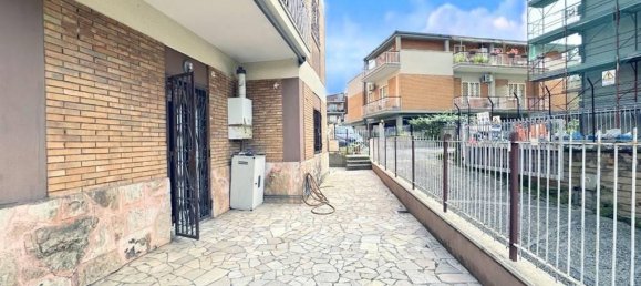 3 rooms Apartment in Rome, Italy No. 30509 36