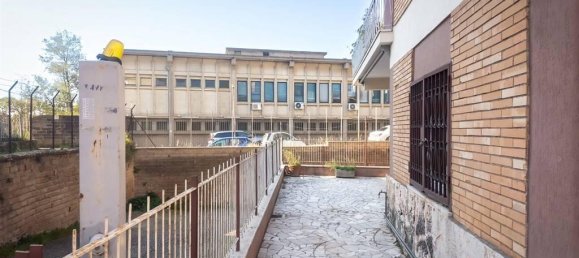 3 rooms Apartment in Rome, Italy No. 30509 50