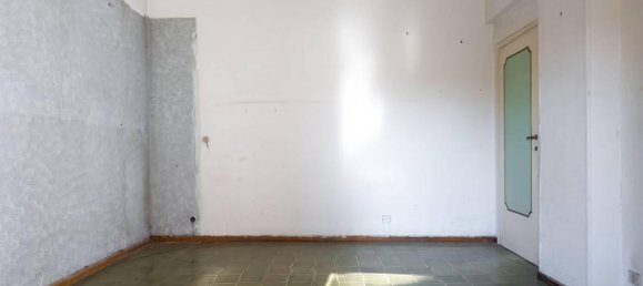 3 rooms Apartment in Rome, Italy No. 30509 82