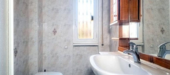 3 rooms Apartment in Rome, Italy No. 30509 95