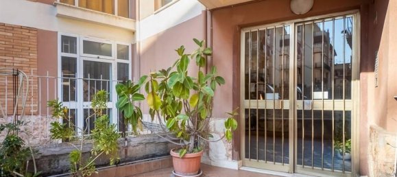 3 rooms Apartment in Rome, Italy No. 30509 3