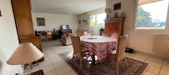 2 bedrooms Apartment in Metz, France No. 230653 2