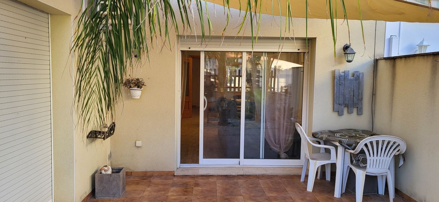 4 bedrooms Townhouse in Deltebre, Spain No. 234773