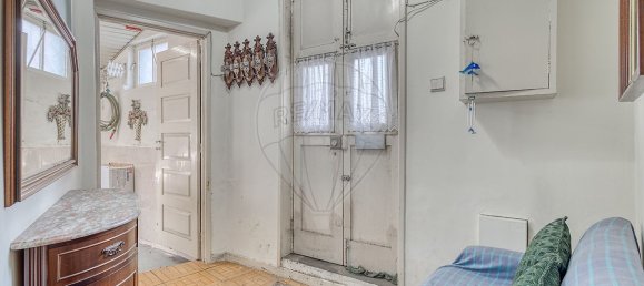 2 bedrooms House in Porto, Portugal No. 23673 9