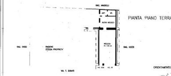 Gewerbliche Immobilie in Bondeno, Italy 54m², Nr. 65802 12