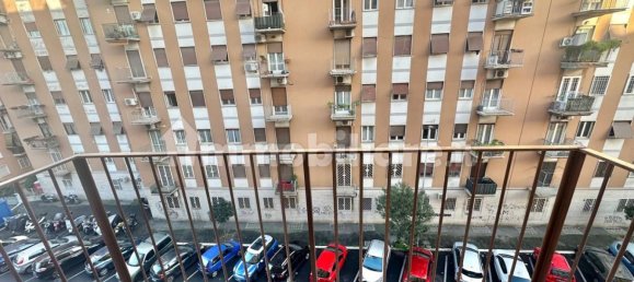 2 bedrooms Apartment in Rome, Italy No. 220751 10