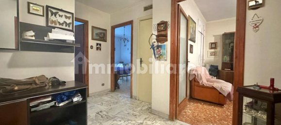 2 bedrooms Apartment in Rome, Italy No. 220751 2