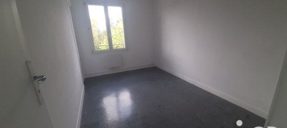 Apartamento de 3 dormitorios en Romilly-sur-Seine, France No. 268515 8