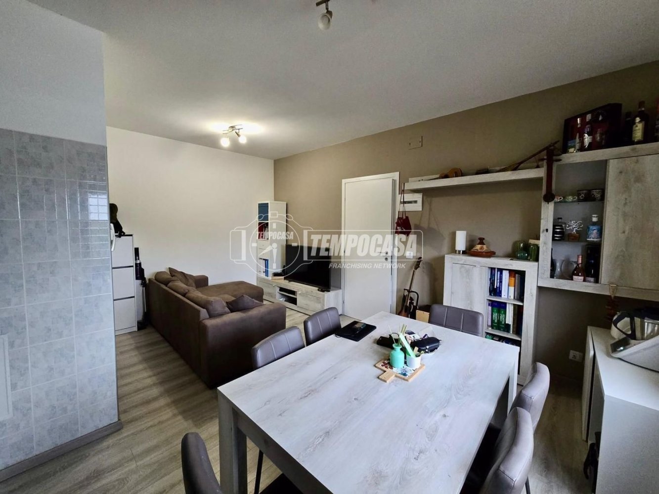 2 rooms Apartment in Reggio Emilia, Italy No. 266962