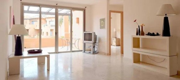 2 bedrooms Penthouse in Estepona, Spain No. 133592 10