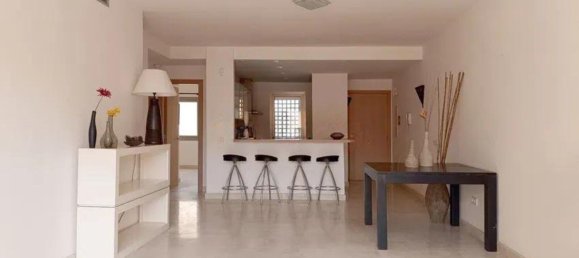 2 bedrooms Penthouse in Estepona, Spain No. 133592 3